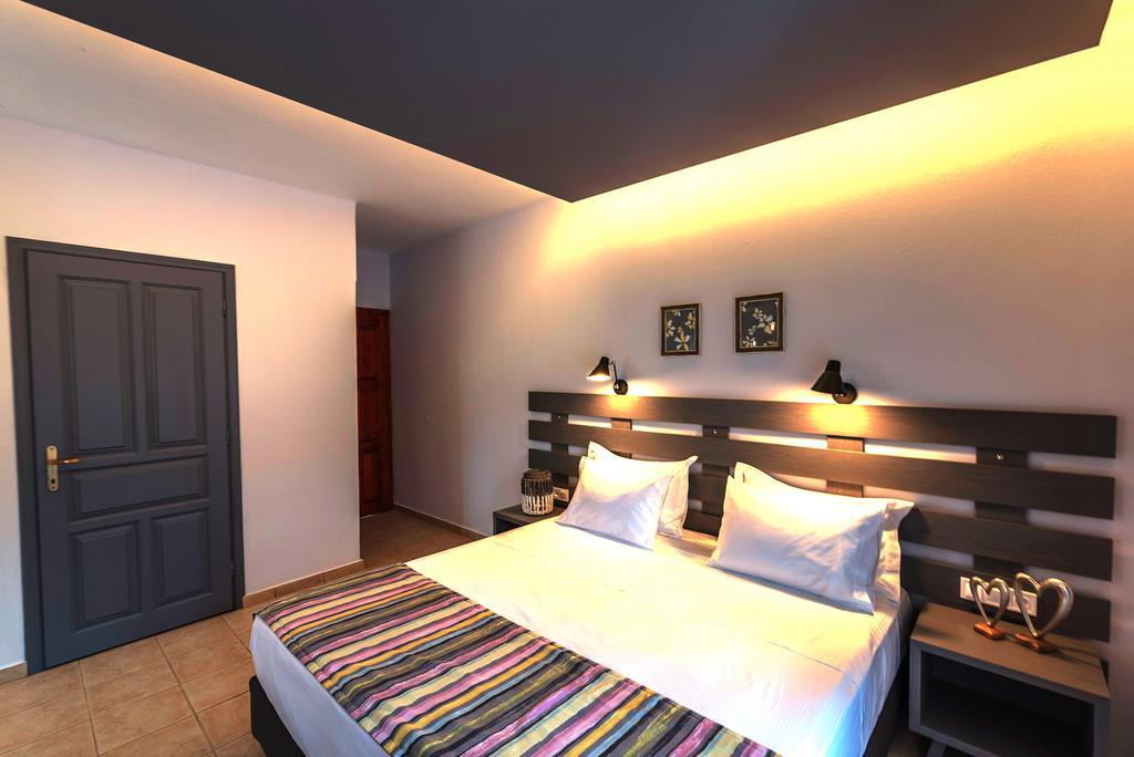 Aliston Hotel Thassos (Adults Only) Skala Potamia (Thasos) Exterior photo